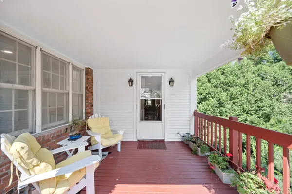 $1,000,000 | 125 Bridge Street, Waitsfield, VT 05673