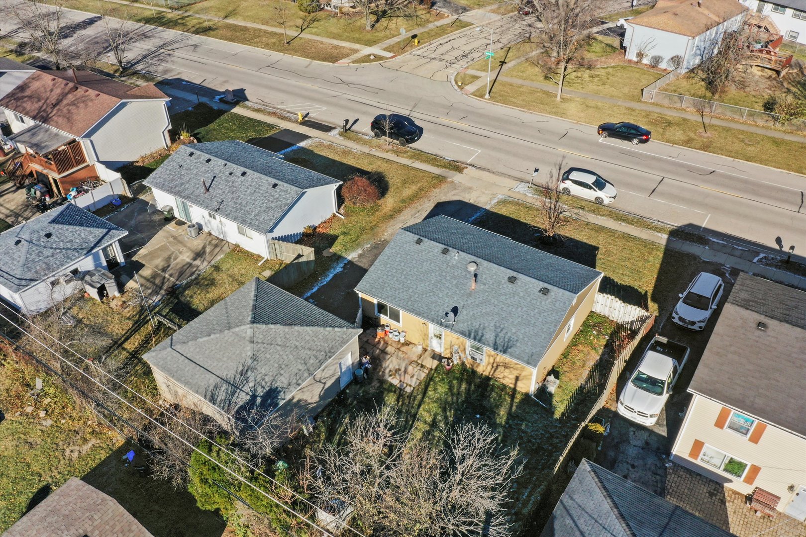 233 Rockhurst Road Bolingbrook, IL 60440 - Photo 29 of 29 an aerial view of a house with a yard