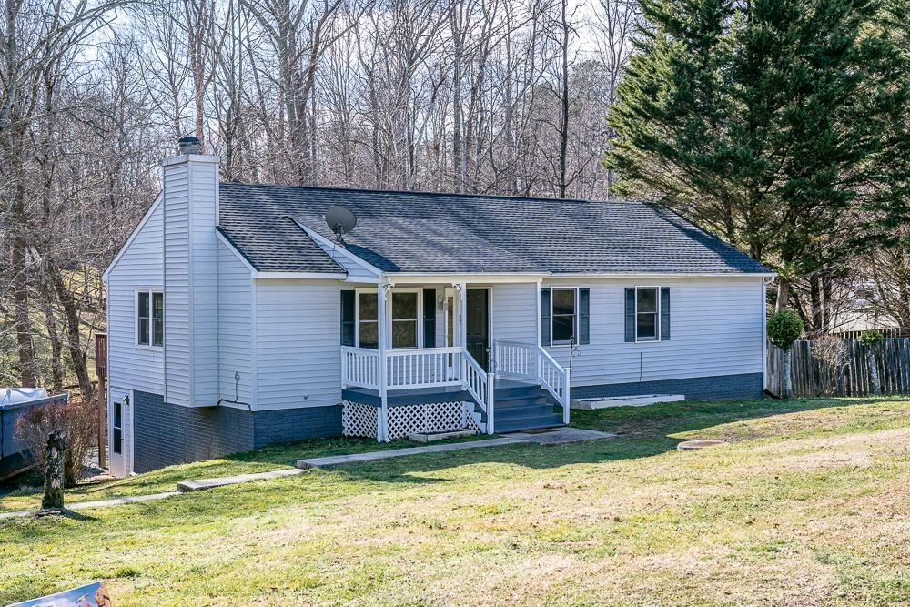 80 Phlox Road Ruckersville, VA 22968 - Photo 1 of 30 a view of a house with a yard