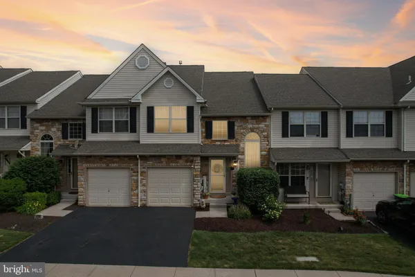 $425,000 | 4303 Waterford Way, Royersford, PA 19468