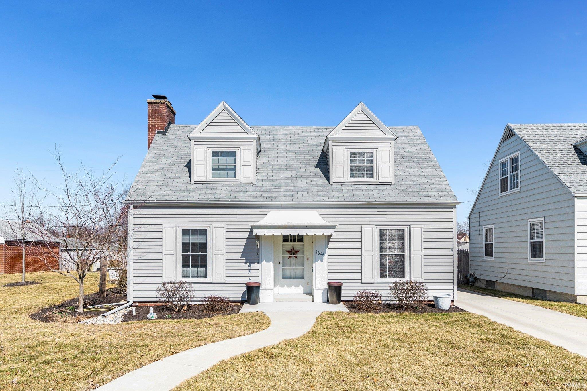 1626 Cherokee Road Fort Wayne, IN 46808 - Photo 4 of 36