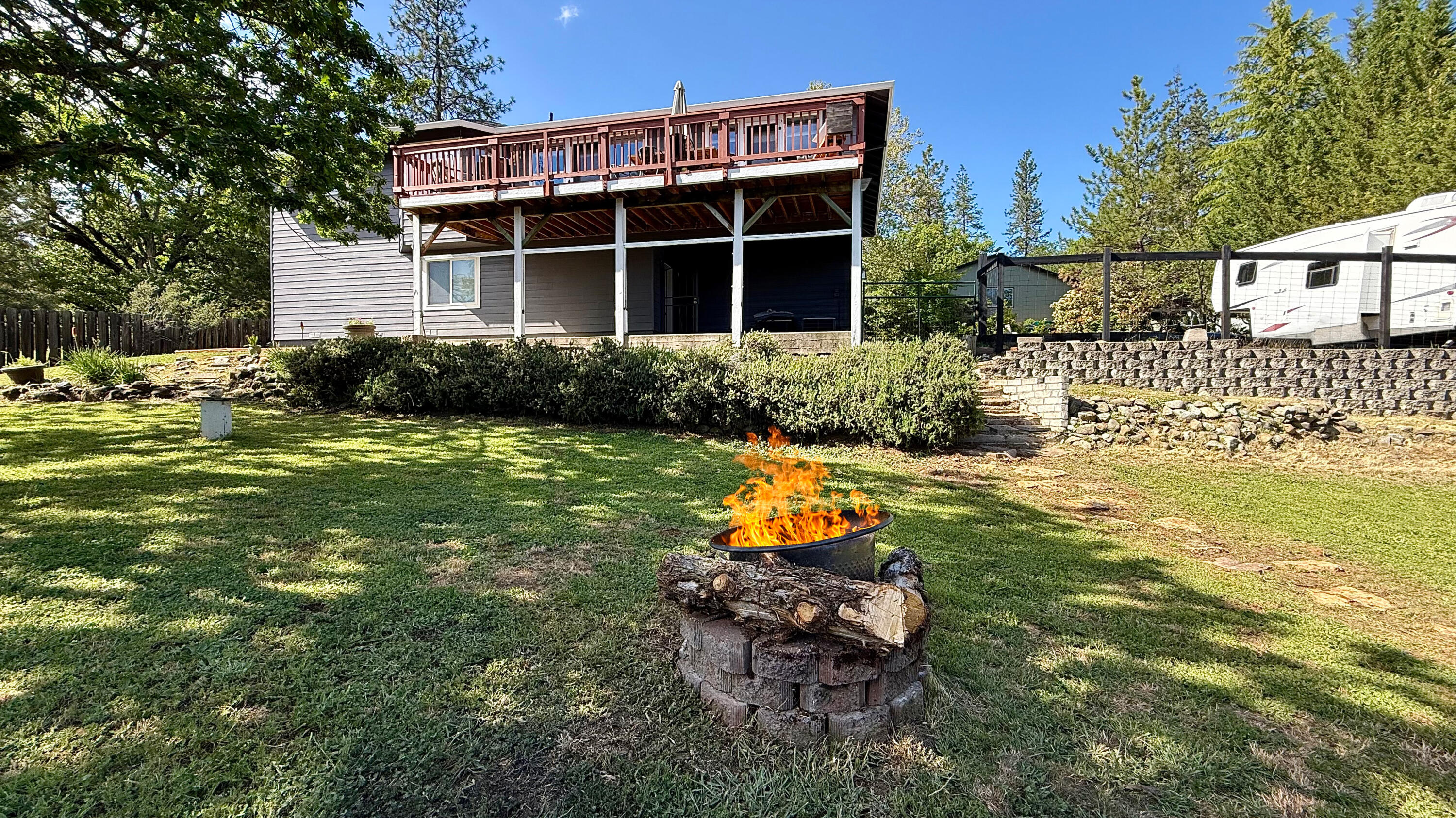381 Pinetop Terrace Shady Cove, OR 97539 - Photo 43 of 66