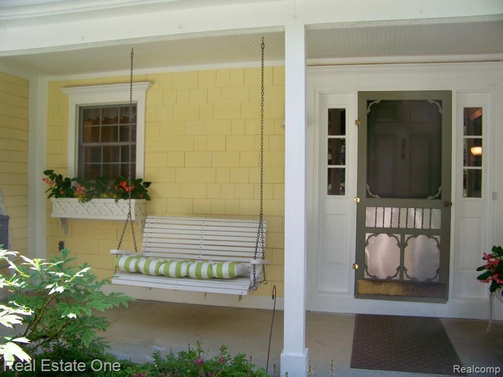 3208 North Tipsico Lake Road Hartland, MI 48353 - Photo 26 of 87 010.jpg