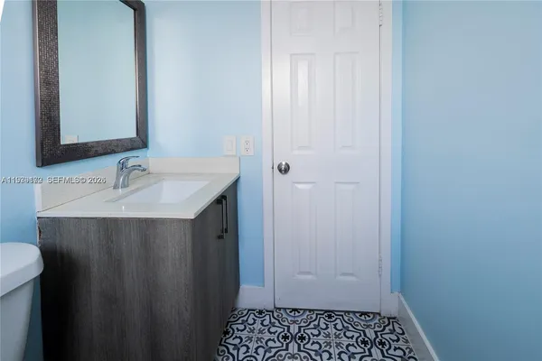 $2,100 | 1250 Southwest 4th Street, Unit 6, Miami, FL 33135