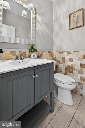 $1,349,000 | 11 Rolling Glen Court, Mount Laurel, NJ 08054