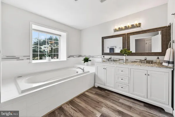 $1,349,000 | 11 Rolling Glen Court, Mount Laurel, NJ 08054