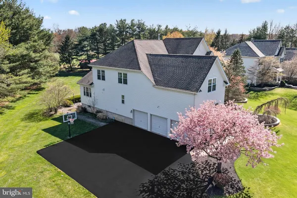 $1,349,000 | 11 Rolling Glen Court, Mount Laurel, NJ 08054