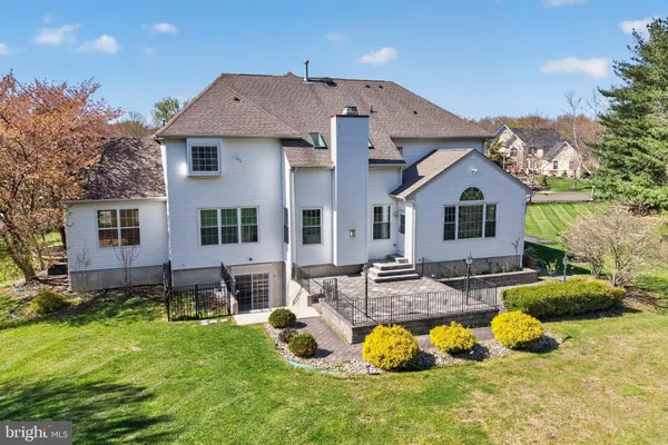 $1,349,000 | 11 Rolling Glen Court, Mount Laurel, NJ 08054