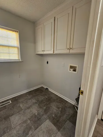 $289,000 | 170 Sandy Drive, Boiling Springs, SC 29316