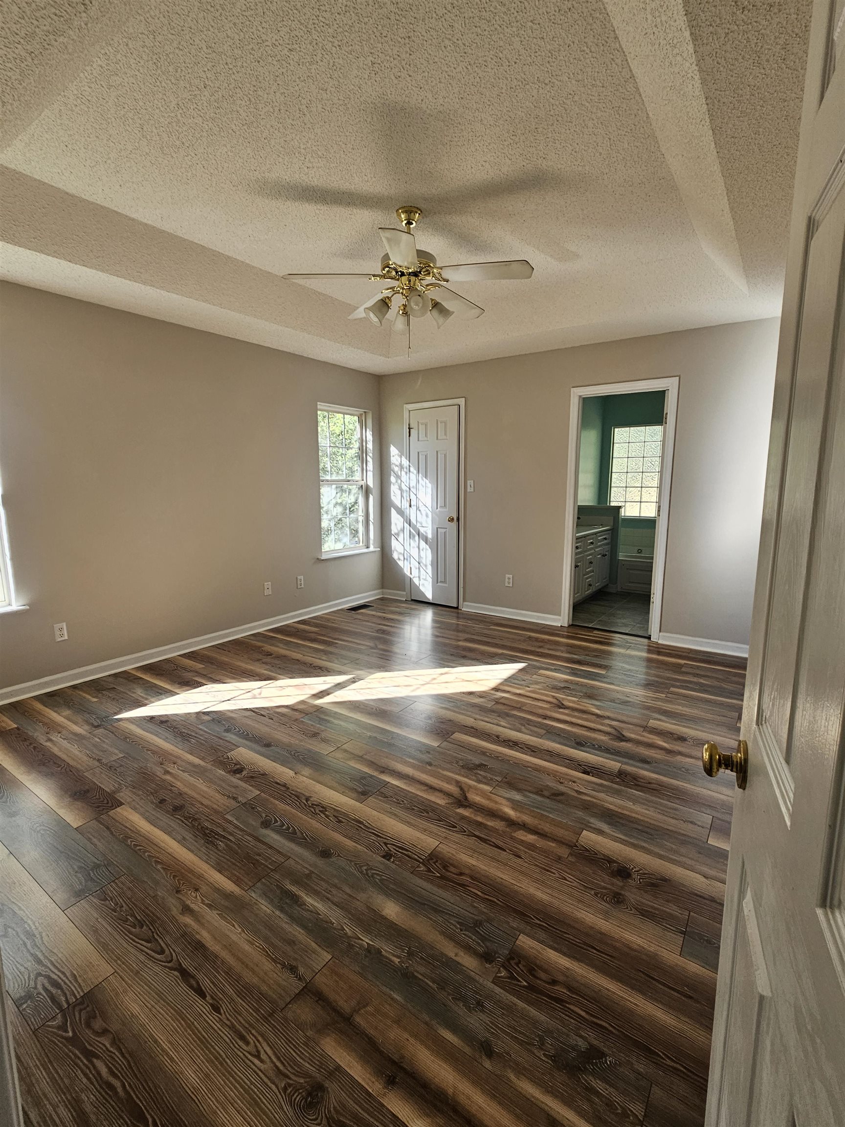 170 Sandy Drive Boiling Springs, SC 29316 - Photo 10 of 15 Master Bedroom