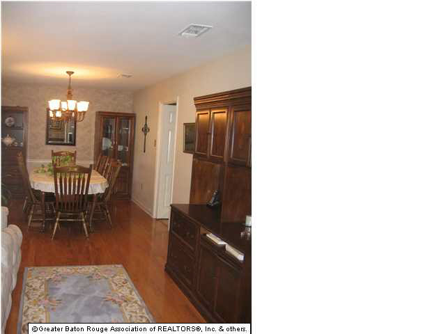 5142 Hickory Ridge Boulevard Baton Rouge, LA 70817 - Photo 7 of 21 Gallery Image 7