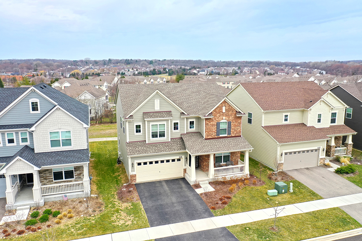 319 Kennedy Drive St. Charles, IL 60175 - Photo 1 of 24