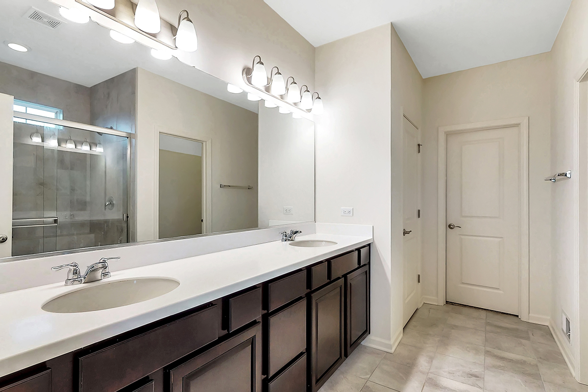 319 Kennedy Drive St. Charles, IL 60175 - Photo 13 of 24