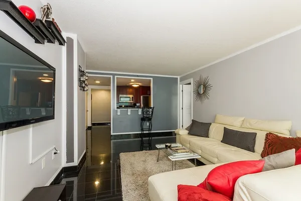 $4,000 | 10 Museum Way, Unit 921, Cambridge, MA 02141