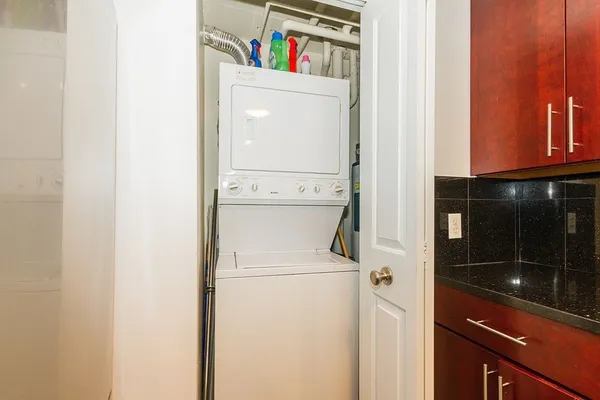 $4,000 | 10 Museum Way, Unit 921, Cambridge, MA 02141
