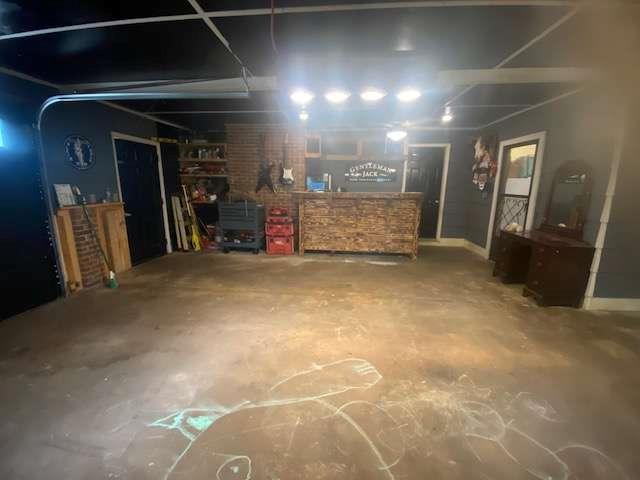 6815 Duncan Road Lula, GA 30554 - Photo 20 of 31 a view of a room with gym equipment