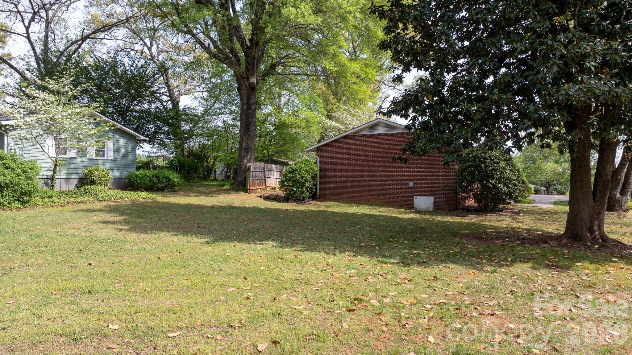 326 Tanner Street Rutherfordton, NC 28139 - Photo 27 of 37 Gallery Image 27
