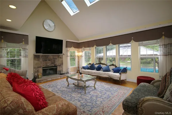 $980,000 | 469 Donald Boulevard, Holbrook, NY 11741