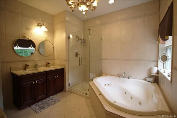 $980,000 | 469 Donald Boulevard, Holbrook, NY 11741