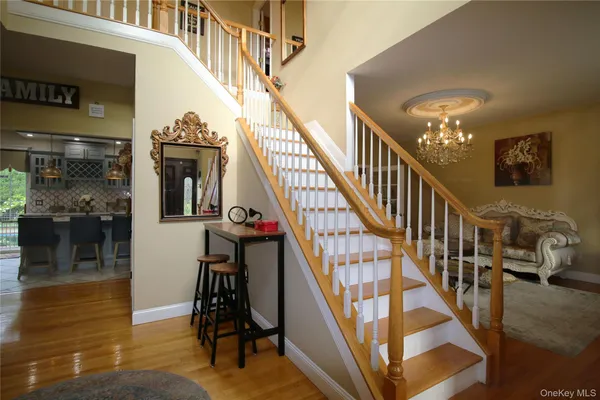 $980,000 | 469 Donald Boulevard, Holbrook, NY 11741