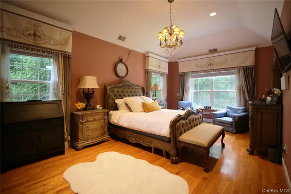 $980,000 | 469 Donald Boulevard, Holbrook, NY 11741