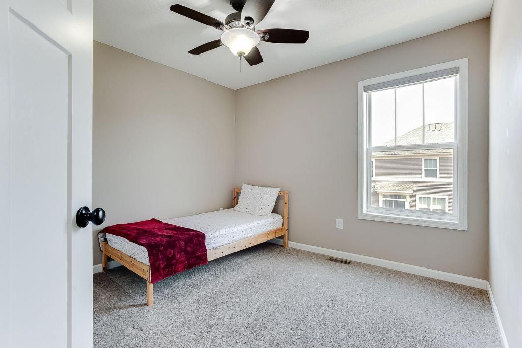 8934 Southwest Village Loop Chanhassen, MN 55317 - Photo 20 of 48