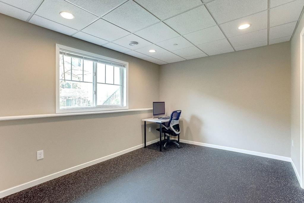8934 Southwest Village Loop Chanhassen, MN 55317 - Photo 25 of 48