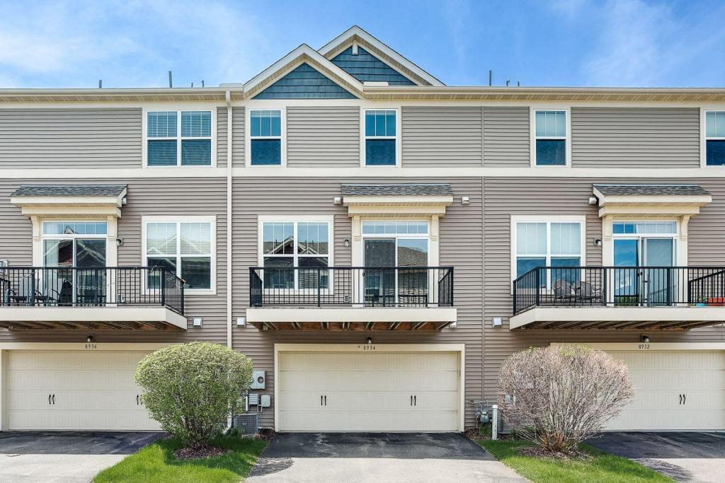 8934 Southwest Village Loop Chanhassen, MN 55317 - Photo 46 of 48
