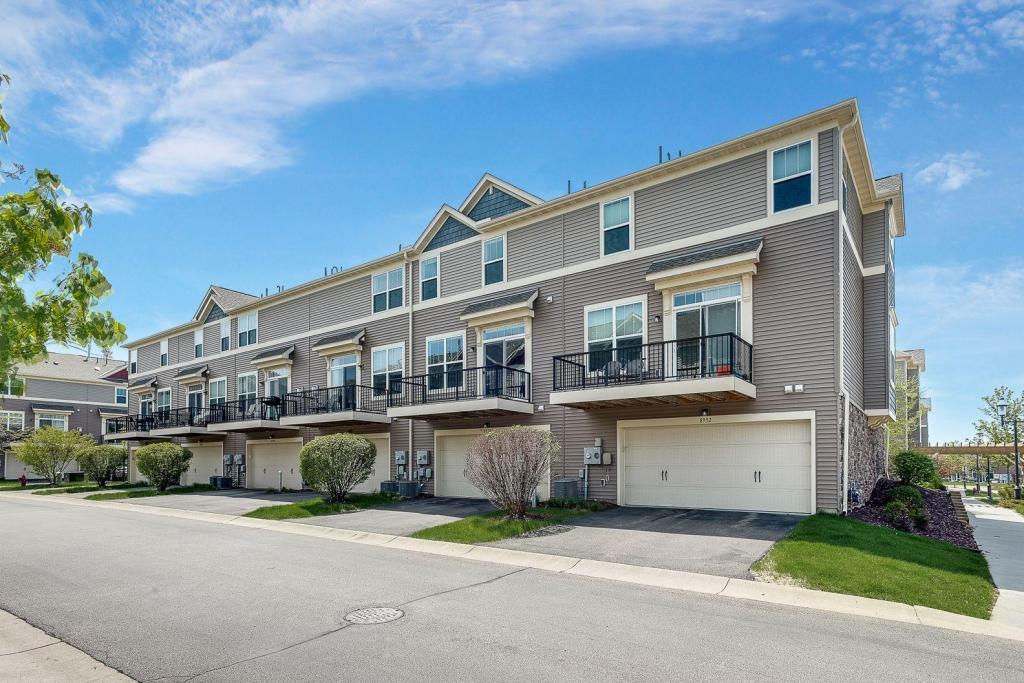 8934 Southwest Village Loop Chanhassen, MN 55317 - Photo 47 of 48