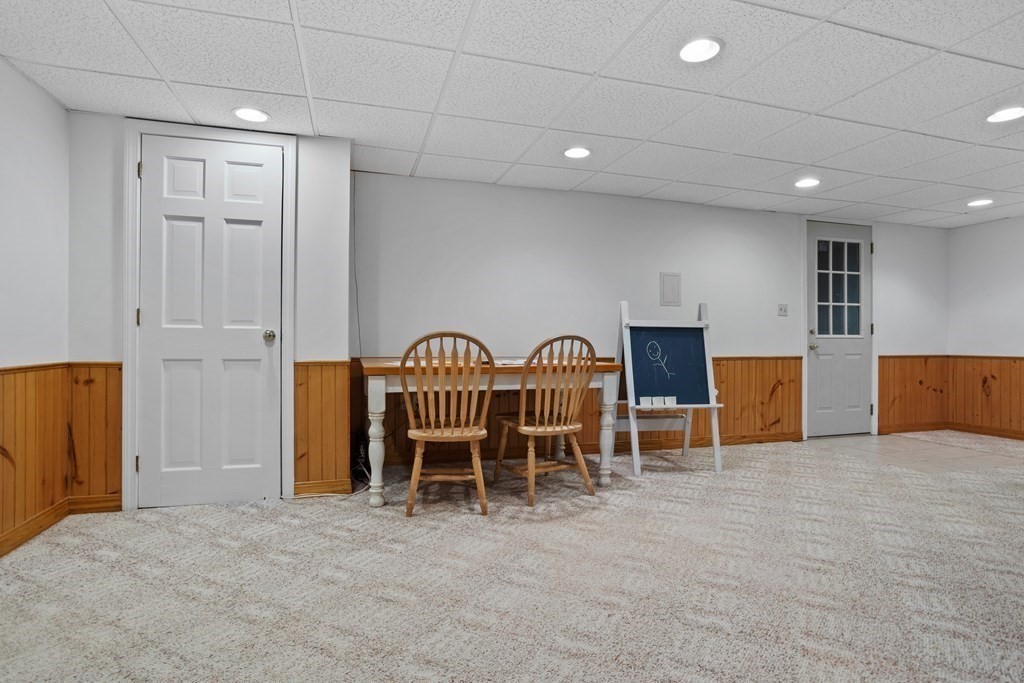 66 Nottingham Road Dracut, MA 01826 - Photo 29 of 40 Gallery Image 29