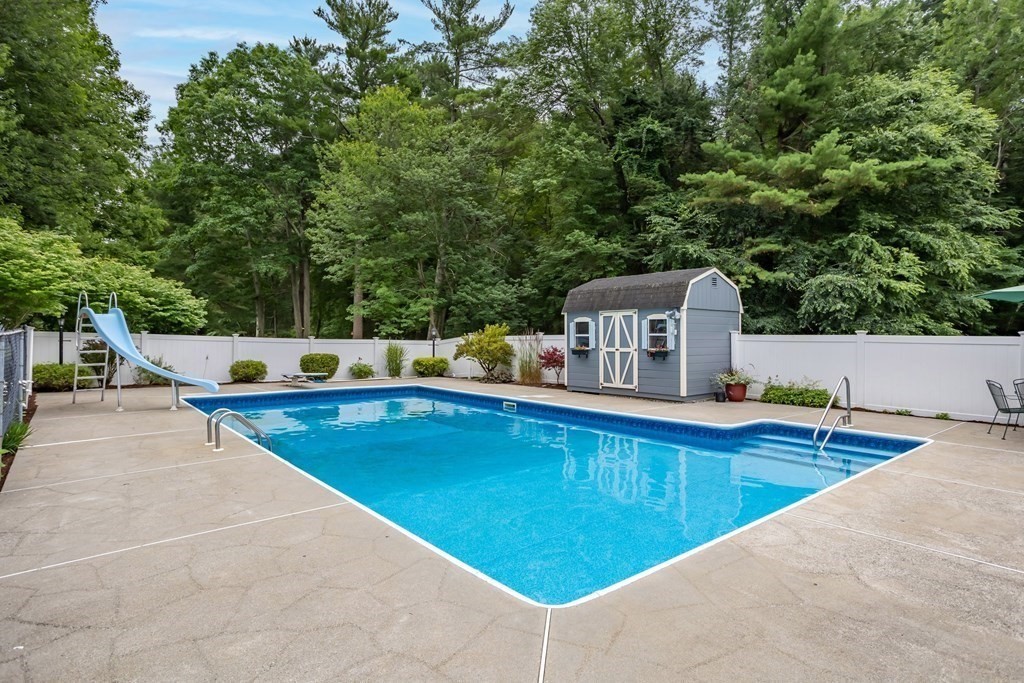 66 Nottingham Road Dracut, MA 01826 - Photo 38 of 40 Gallery Image 38