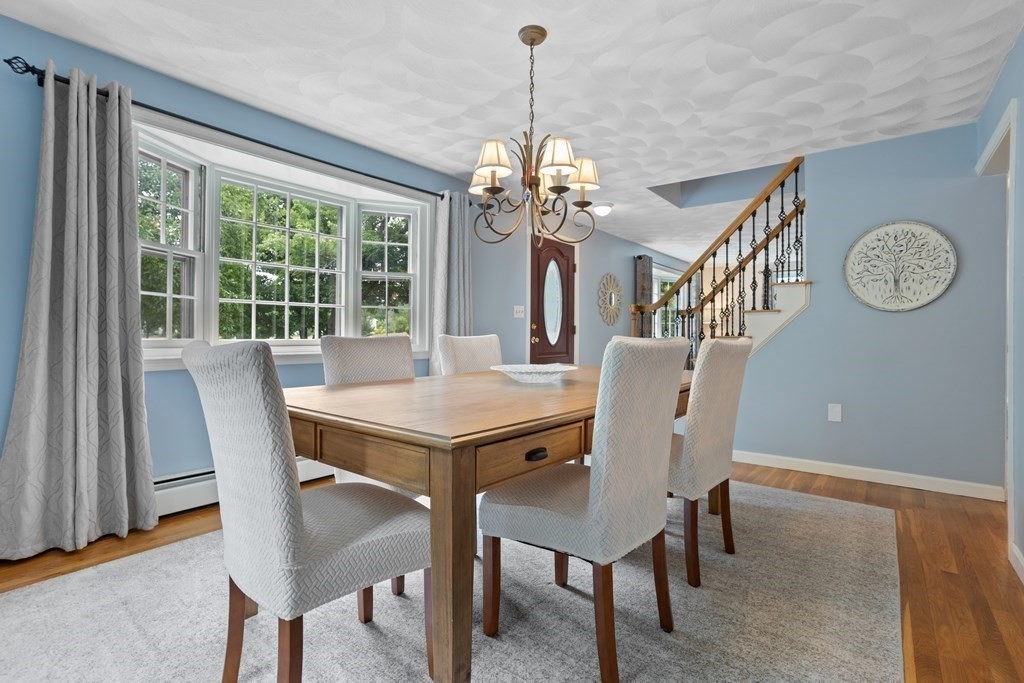 66 Nottingham Road Dracut, MA 01826 - Photo 4 of 40 Gallery Image 4
