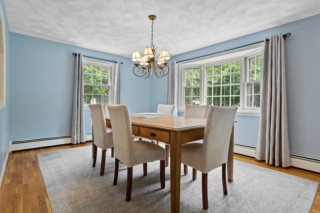 66 Nottingham Road Dracut, MA 01826 - Photo 5 of 40 Gallery Image 5