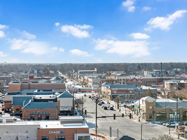 $237,000 | 141 North La Grange Road, Unit 1006, La Grange, IL 60525