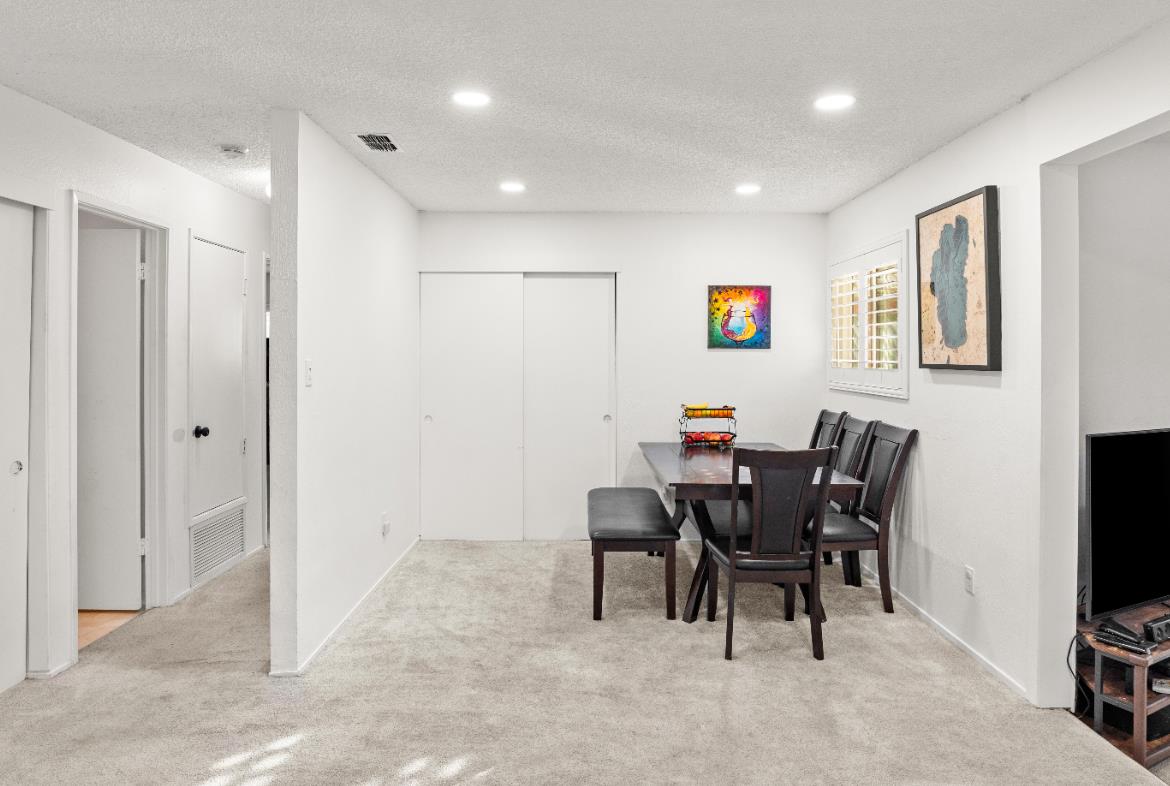 3412 Huntsman Drive Sacramento, CA 95826 - Photo 13 of 32 a view of a dining room with furniture