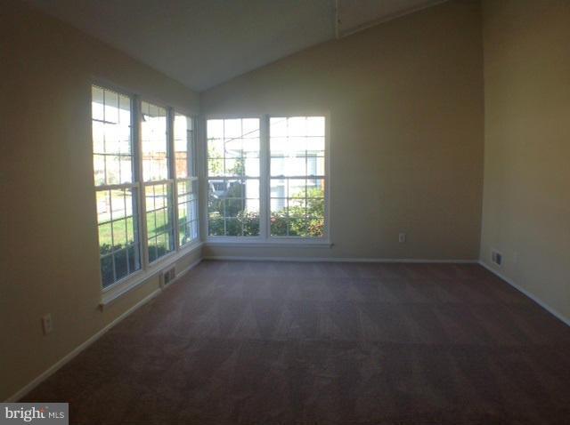 2007 Chapman Road Hyattsville, MD 20783 - Photo 15 of 18 Living Room