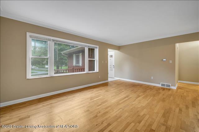 2173 Iroquois Road Okemos, MI 48864 - Photo 8 of 41 2173 Iroquois Rd-WindowStill-Rea (8)