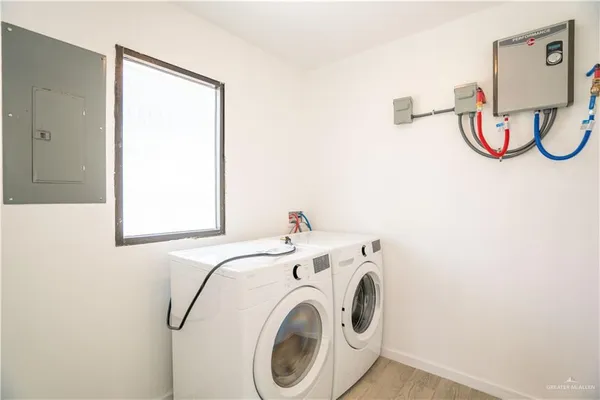 $193,000 | 218 West Eller Avenue, Pharr, TX 78577