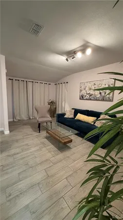 $193,000 | 218 West Eller Avenue, Pharr, TX 78577