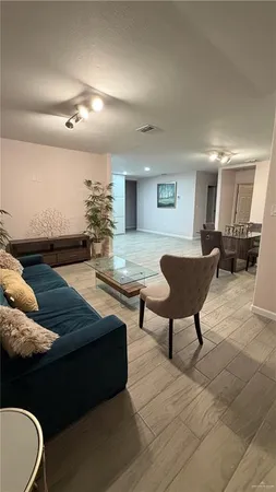 $193,000 | 218 West Eller Avenue, Pharr, TX 78577