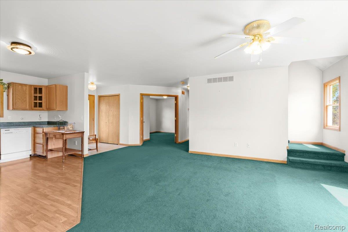 7289 Lovejoy Rd