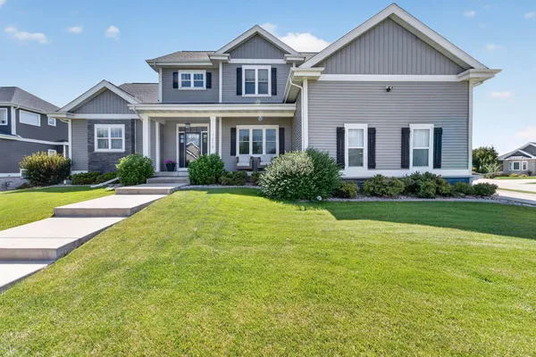 $924,900 | 1210 Water Wheel Drive, Waunakee, WI 53597