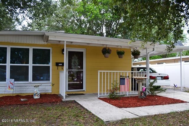 10122 Agave Road Jacksonville, FL 32246 - Photo 2 of 17 Adorable Carport Home
