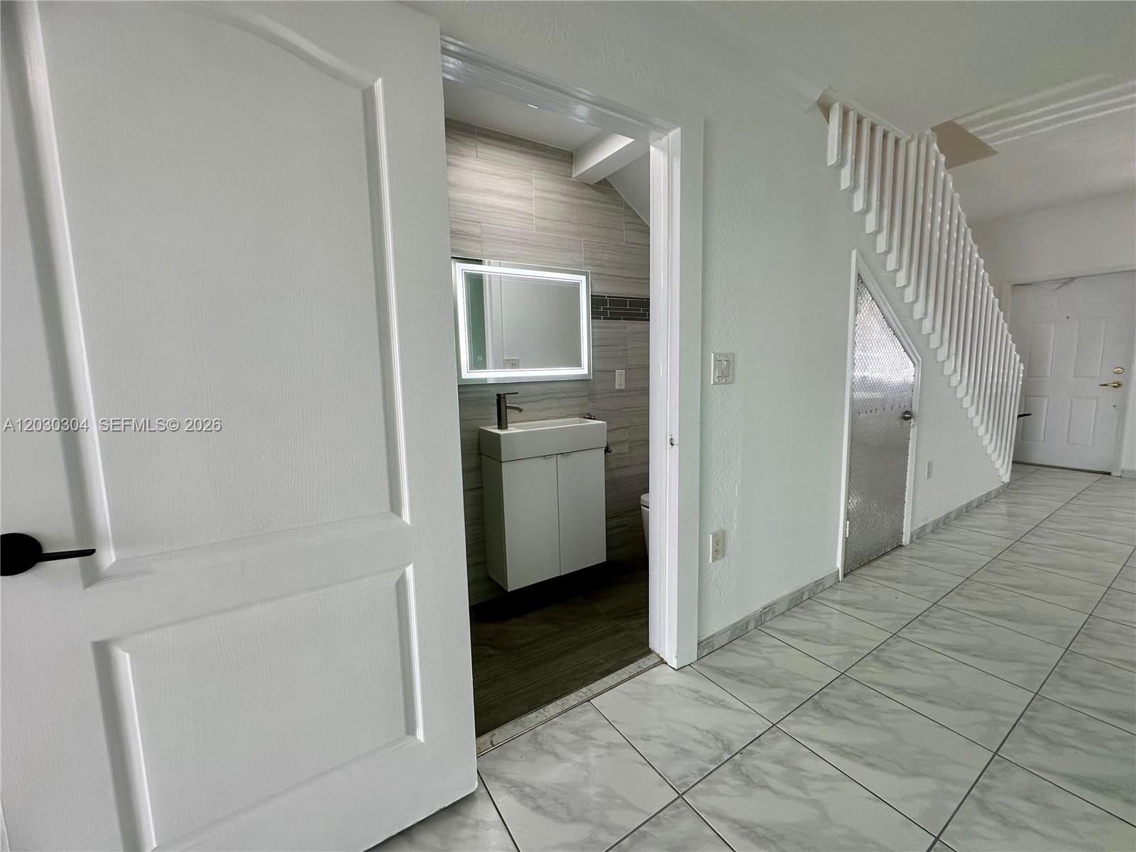 9837 West Okeechobee Road, Unit 805 Hialeah Gardens, FL 33016 - Photo 13 of 33