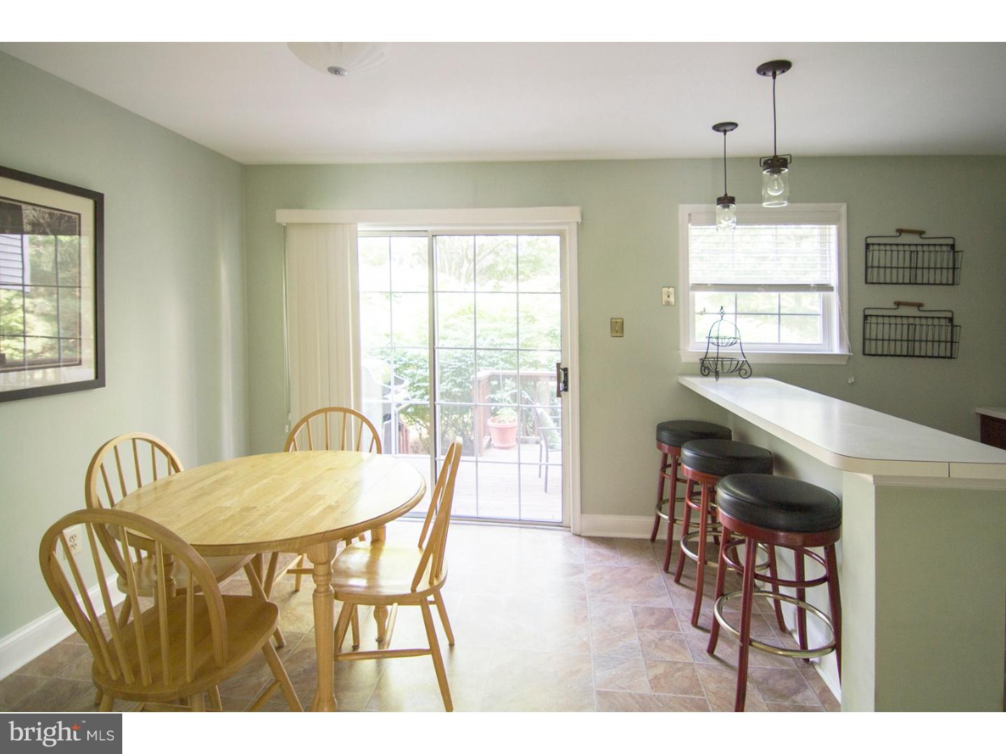 66 Charing Cross Road, Unit 33 Doylestown, PA 18901 - Photo 6 of 20 Kitchen