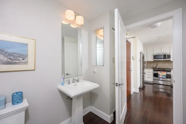 $679,000 | 23 Shipyard Drive, Unit 206, Hingham, MA 02043