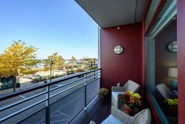 $679,000 | 23 Shipyard Drive, Unit 206, Hingham, MA 02043