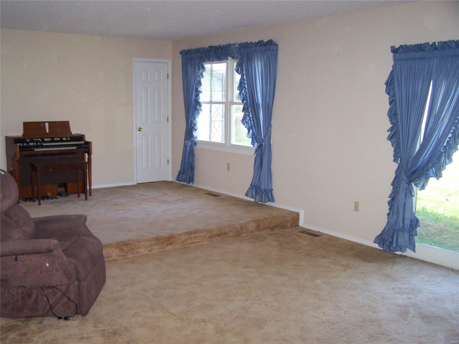 664 Poor Farm Hollow Road Hardin, IL 62047 - Photo 19 of 35 Gallery Image 19