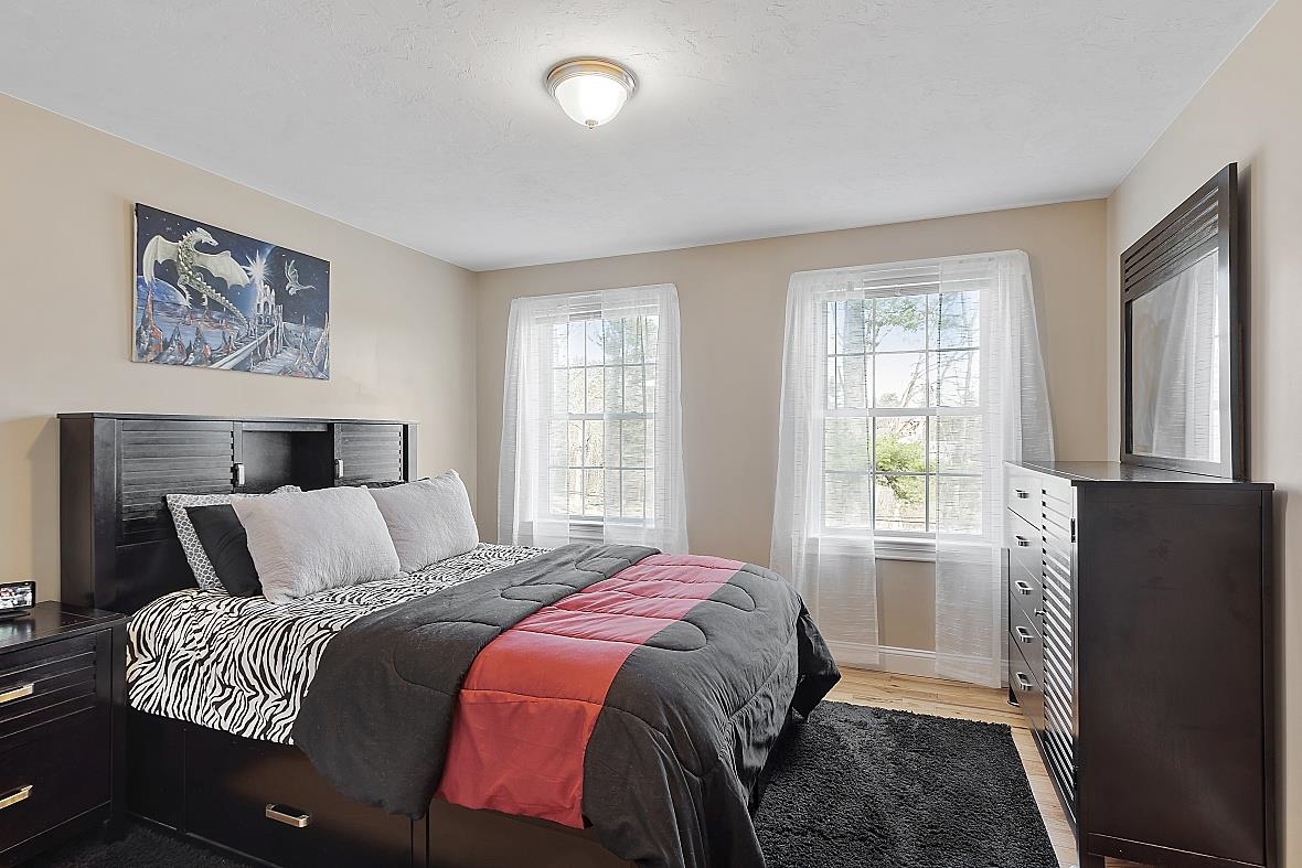28 Marblehead Road Windham, NH 03087 - Photo 22 of 38