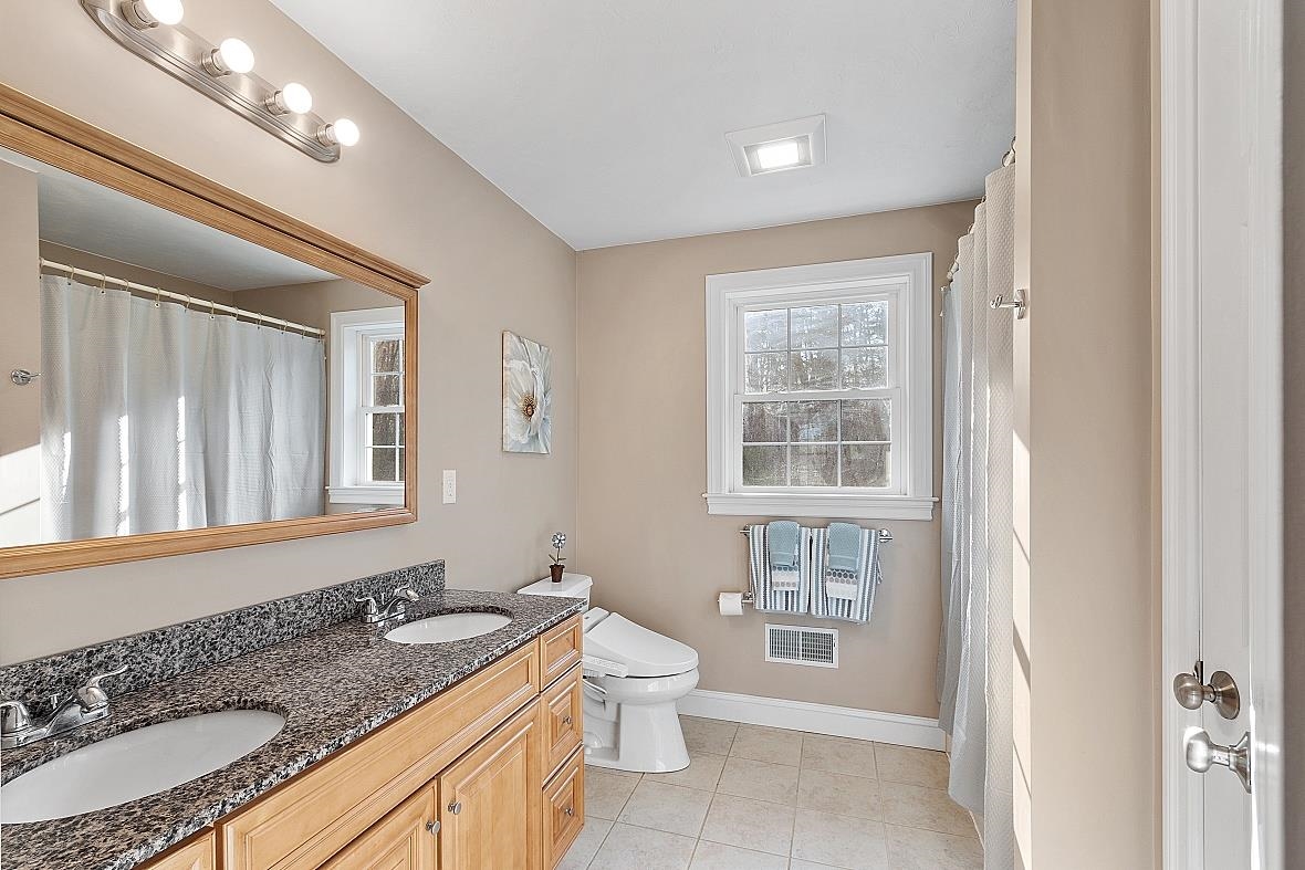 28 Marblehead Road Windham, NH 03087 - Photo 30 of 38